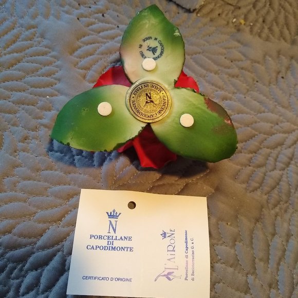 Vintage 60s Italian genuine Capodimonte Porcelain Flower, Rose NWT - Picture 4 of 11